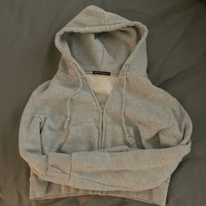 Brandy Melville Cropped Zip-up Hoodie